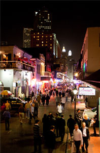 Tips on New Orleans For Couples from RoamRight  