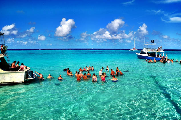 Whether you're visiting on a cruise or for an extended stay, there's a lot to do on Grand Cayman for any type of traveler. 