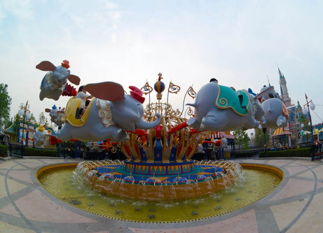 Plan a theme park experience you'll never forget in China but keep these tips in mind.