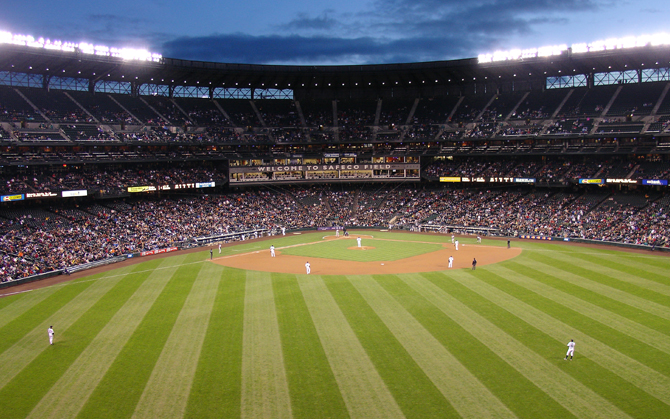How would you plan a trip to every baseball stadium in America? RoamRight discusses several ways to organize your trip.