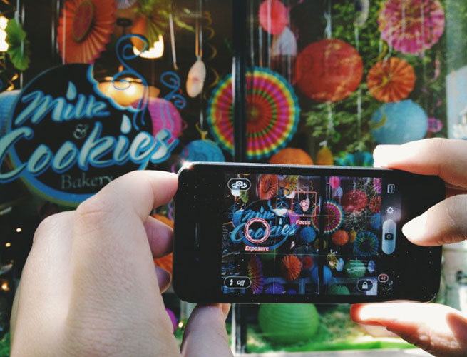 Follow these tips to take better pictures with your cell phone. Follow these tips to take better pictures with your cell phone.
