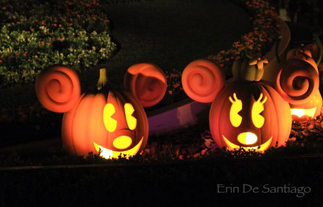 Pumpkins carved like Mickey Mouse mark the Disney Park's Halloween celebrations. Disney Parks around the world celebrate Halloween differently. Check out these festivities.
