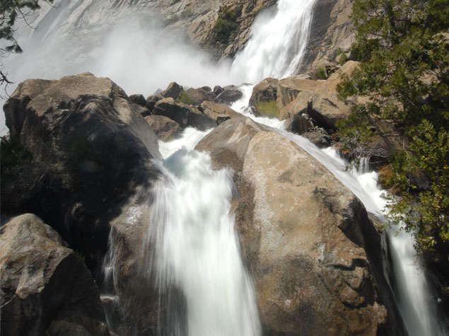 Enjoy this photo essay of Yosemite National Park.