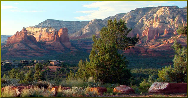 Add beautiful Sedona to your travel bucket list and make sure you do these fun activities when you visit.