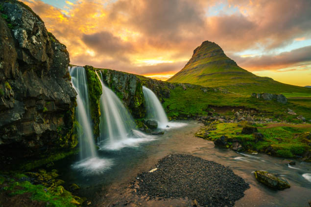 Iceland is a beautiful country known for its landscapes and especially waterfalls - visit the best ones with this guide.